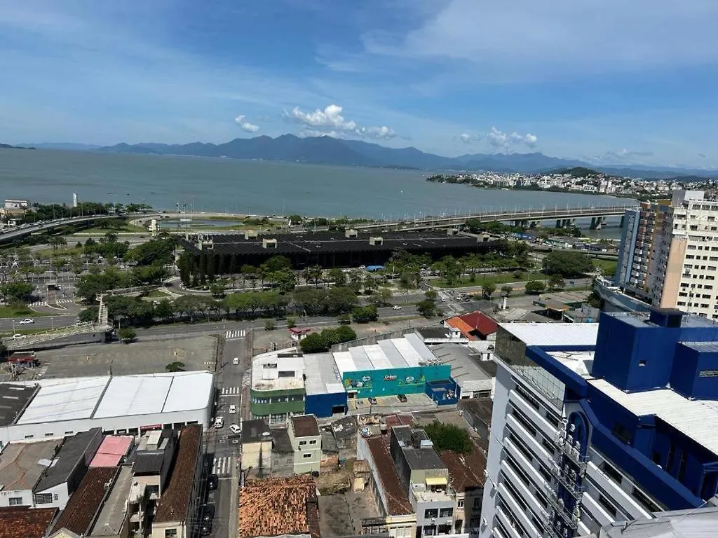 Melhor Localizacao Do Centro, Portaria 24H, Espacoso, Ate 4 Pessoas 0*, Florianópolis 巴西